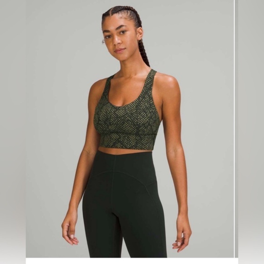Lululemon Free to Be Serene Longline Bra C/D Cups Size 4